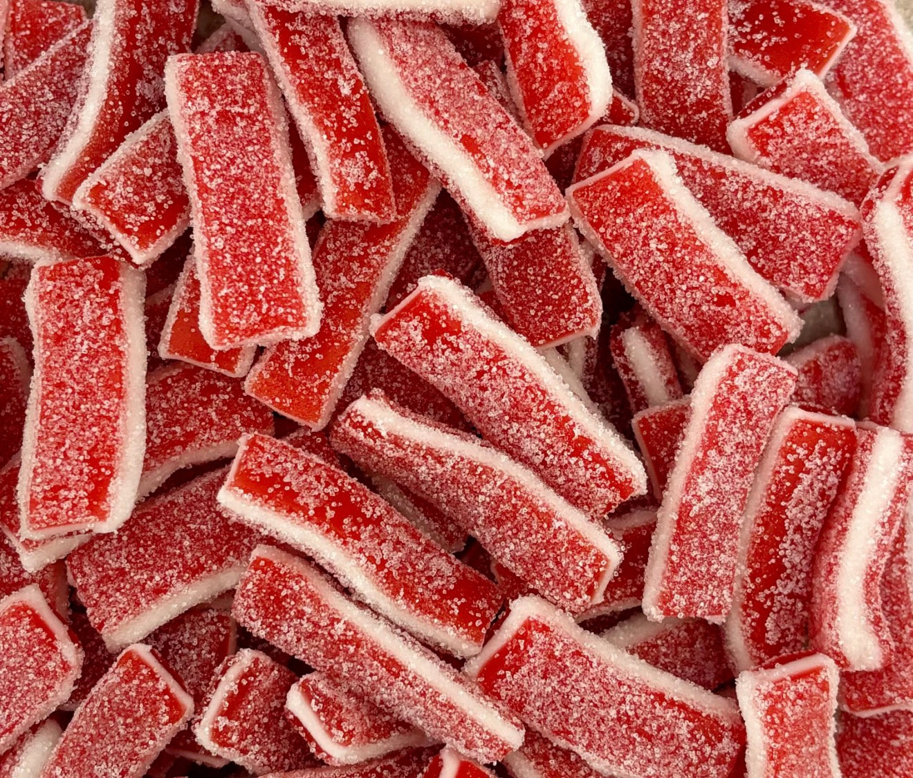 Strawberry sandwiches ( Per 100g )